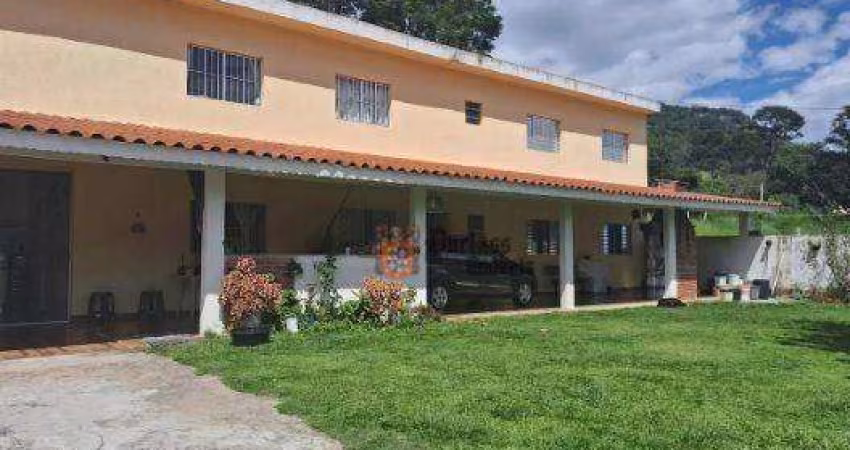 Casa com 4 dormitórios à venda, 240 m² por R$ 400.000 - Pitangueiras - Pedra Bela/SP