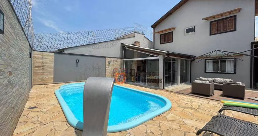 Sobrado com 3 dormitórios à venda, 180 m² por R$ 1.030.000 - Jardim Hípica Pinheiro - Taubaté/SP