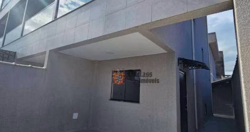 Sobrado com 3 dormitórios à venda, 100 m² por R$ 570.000,00 - Maracanã - Praia Grande/SP
