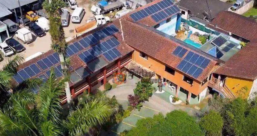 Casa comercial à venda no Centro, Ubatuba 