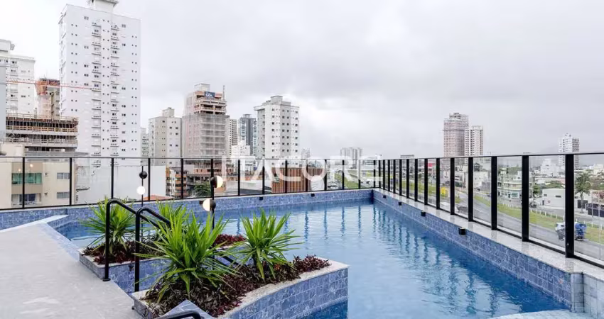 Apartamento à venda em itapema com 3 suítes mobiliado e decorado