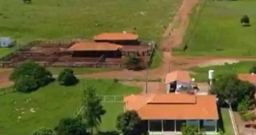 Fazenda à venda na Avenida Bernardo Sayão, 100, Setor Central, Goiânia
