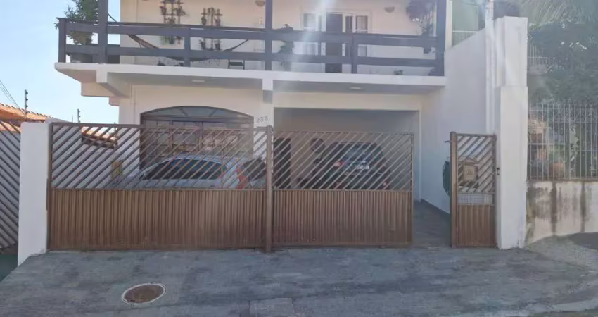 Sobrado à venda no Bairro Jardim Gonçalves, em Sorocaba/SP