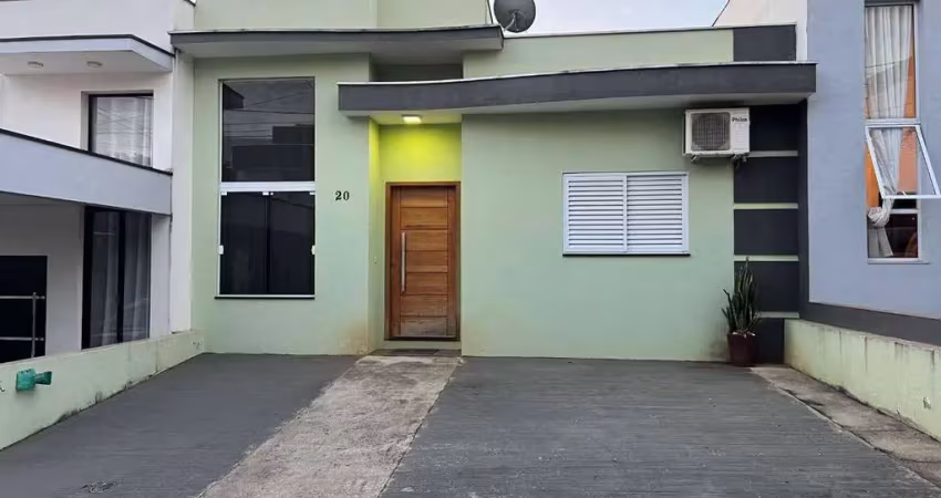Casa com 2 quartos à venda, no condomínio golden park, no bairro são bento em sorocaba - sp