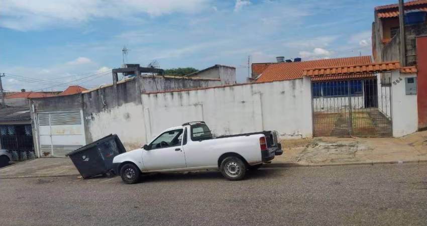 Casa à venda no Bairro Parque das Laranjeiras em, Sorocaba/SP