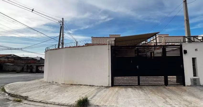 Casa á venda no Bairro Guaíba em Sorocaba
