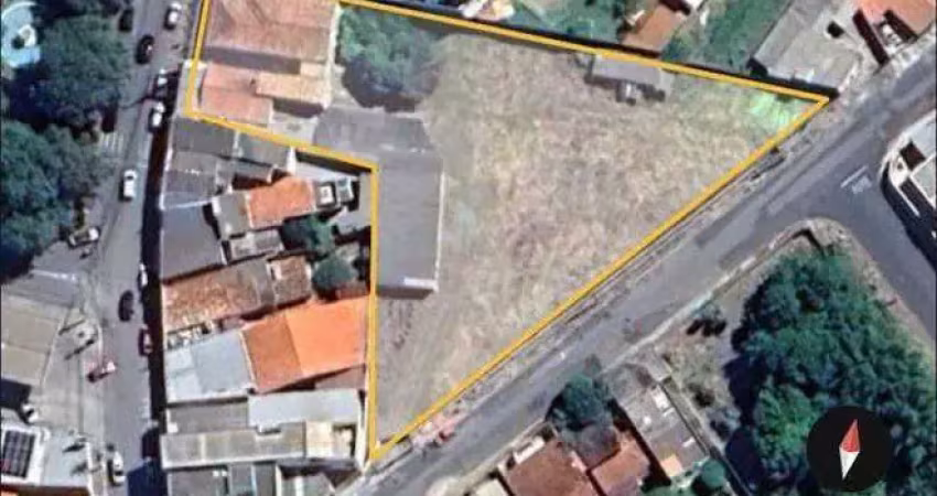 Terreno à venda na Rua Capitão Jesuíno Cerqueira Cesar, 359, Centro, Salto de Pirapora