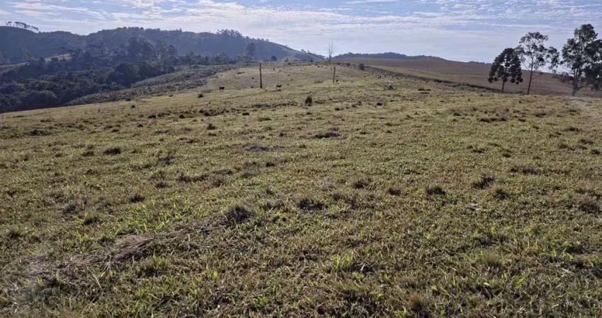 Terreno à venda na Rua Silva Jardim, 343, Centro, Capão Bonito