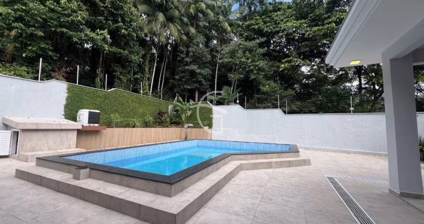 Belíssima residência em localização privilegiada no América.