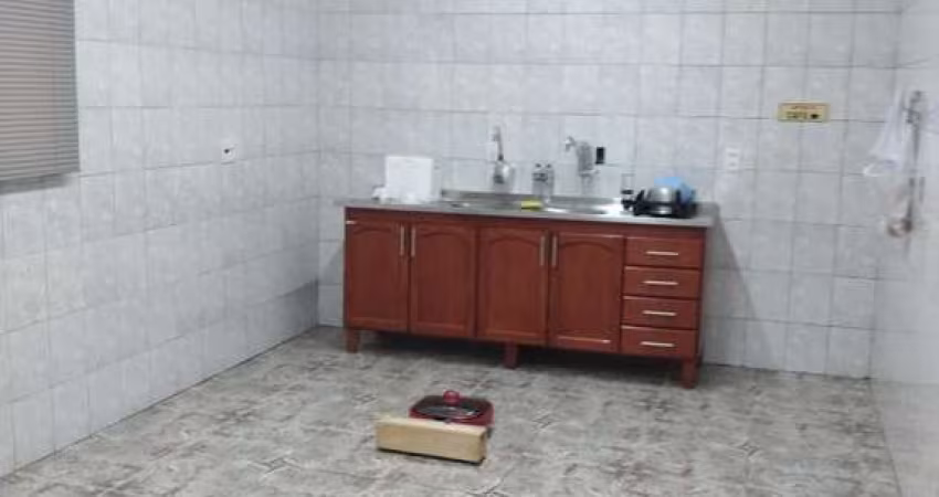 Casa com 2 dormitórios para alugar por R$ 2.120,00/mês - Vila Guilhermina - São Paulo/SP