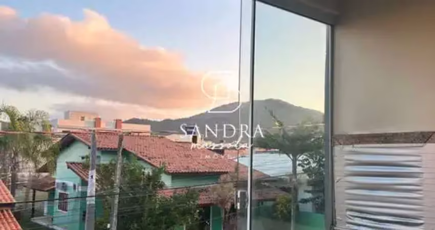 Apartamento à venda no bairro Ingleses do Rio Vermelho - Florianópolis/SC
