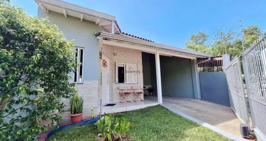 Casa térrea à venda em Canoas.