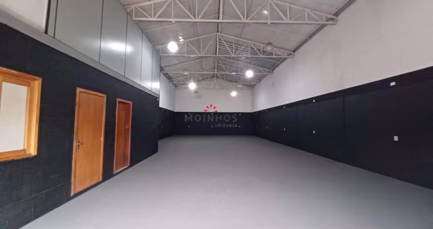 ALUGA PAVILHÃO 230m² NO BAIRRO ESTANCIA VELHA EM CANOAS
