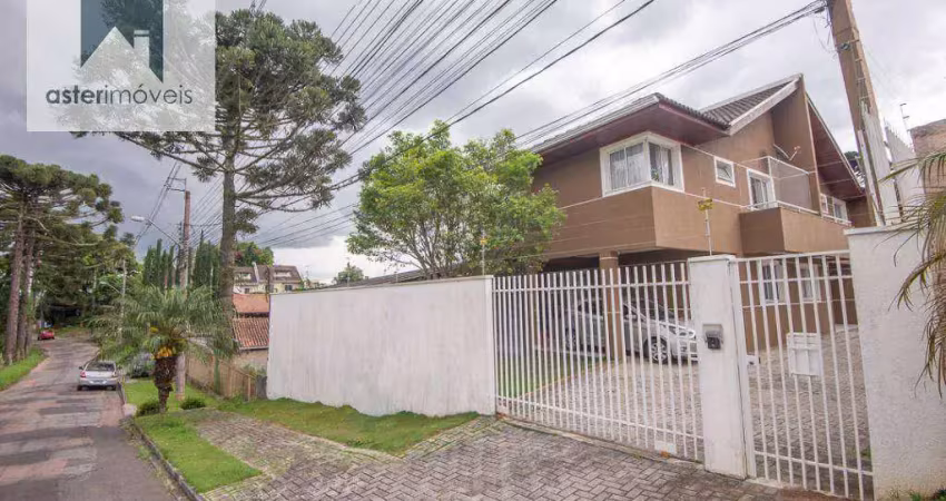 Sobrado triplex 4 quartos, suíte, 2 vagas - codomínio bariguy village - campo comprido - curitiba/pr