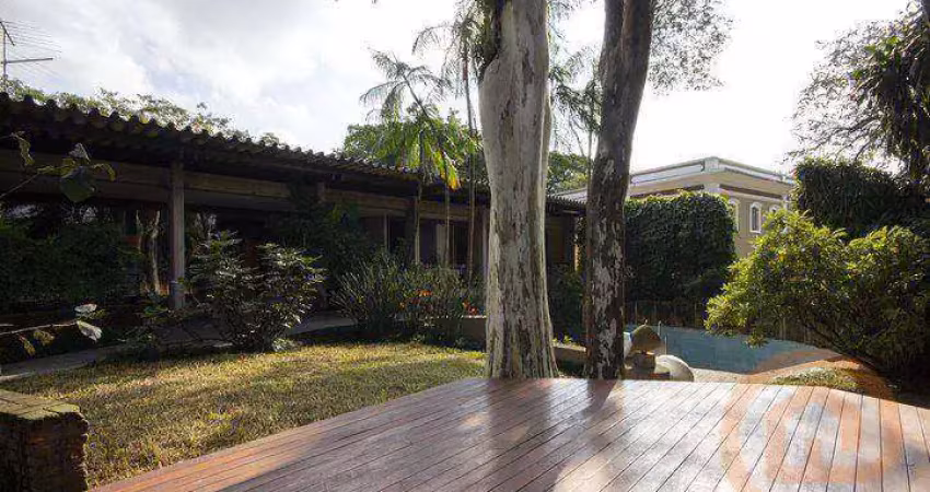 Casa com 3 dormitórios à venda, 448 m² por R$ 5.100.000 - Jardim Guedala - São Paulo/SP
