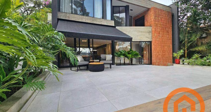 Espetacular casa com 3 suítes a  venda, 408 m² por R$ 5.850.000 - Brooklin - São Paulo/SP