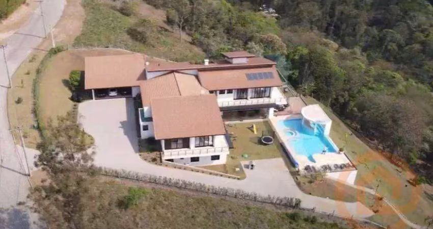 Casa com 5 dormitórios à venda, 868 m² por R$ 5.500.000,00 - Caxambu - Jundiaí/SP