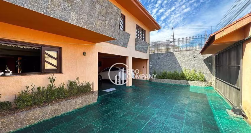 Residência com 7 dormitórios à venda, 450 m² por R$ 1.450.000 - Boa Vista - Ponta Grossa/PR
