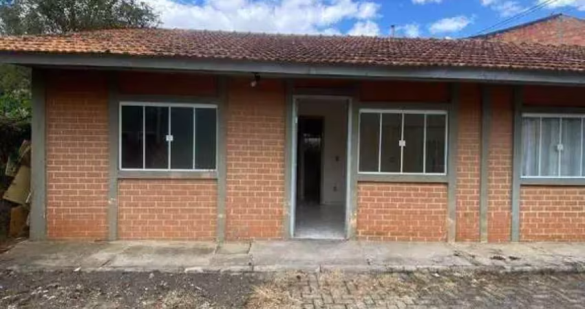 Casa com 2 dormitórios para alugar por r$ 690,00/mês - rio bonito - irati/pr