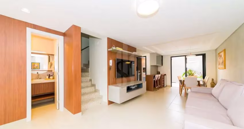 Casa em condomínio fechado com 3 quartos à venda na Rua Theodoro Makiolka, 2875, Santa Cândida, Curitiba