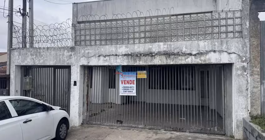 Casa com 4 quartos à venda na Rua Epaminondas Santos, 1918, Bairro Alto, Curitiba