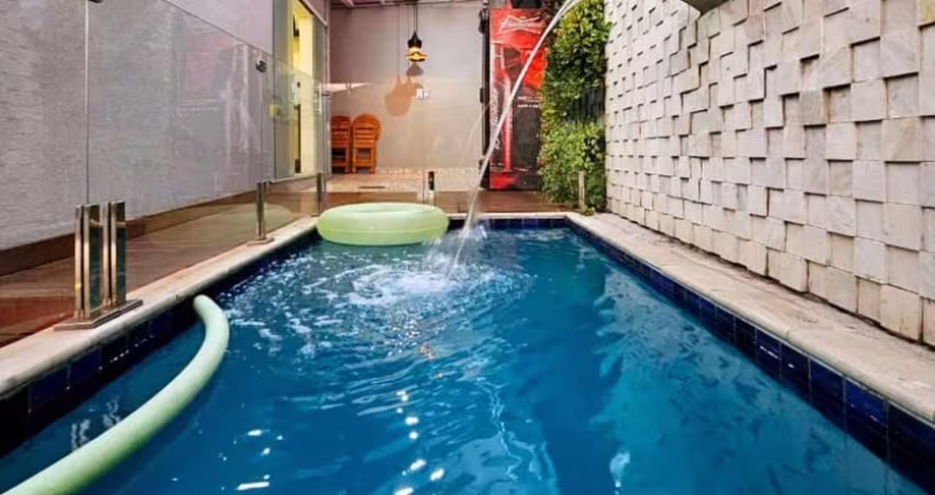 casa sobrada com piscina