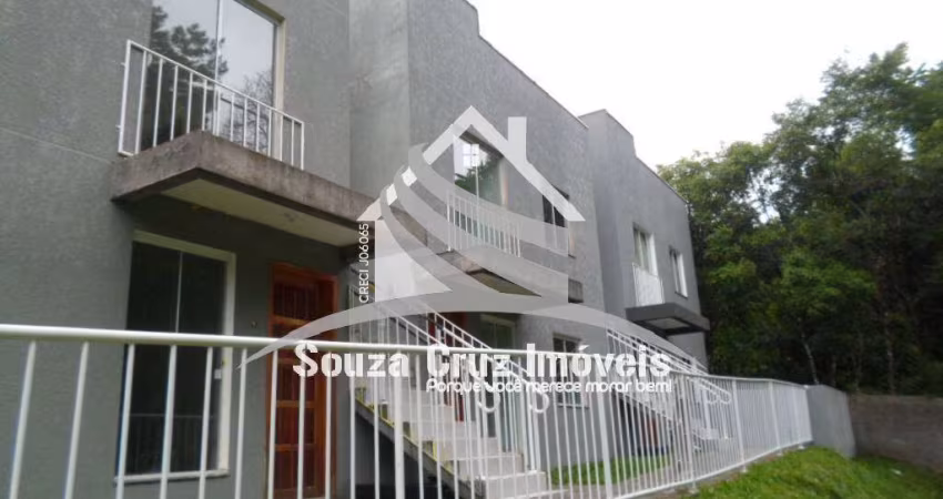 Apartamento Térreo com Amplo Garden - 05 min. Centro de Colombo.
