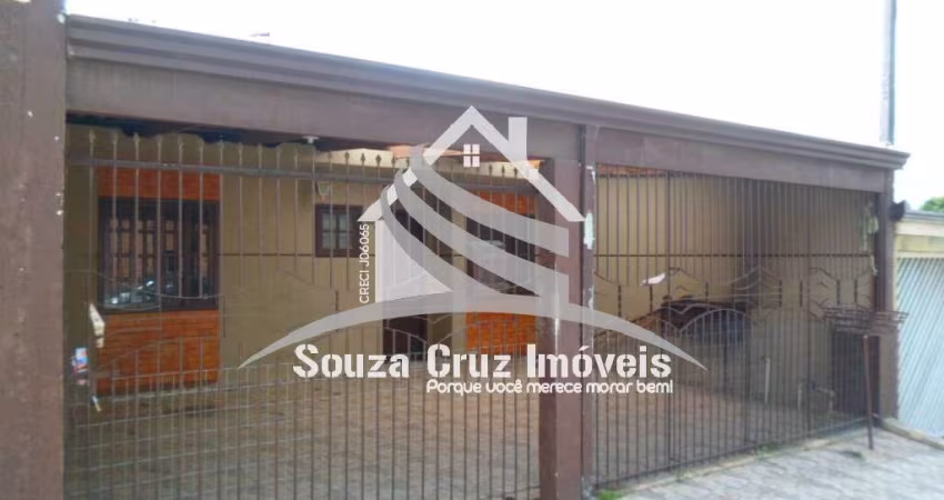 Casa em Excelente Localização no São Gabriel em Colombo.