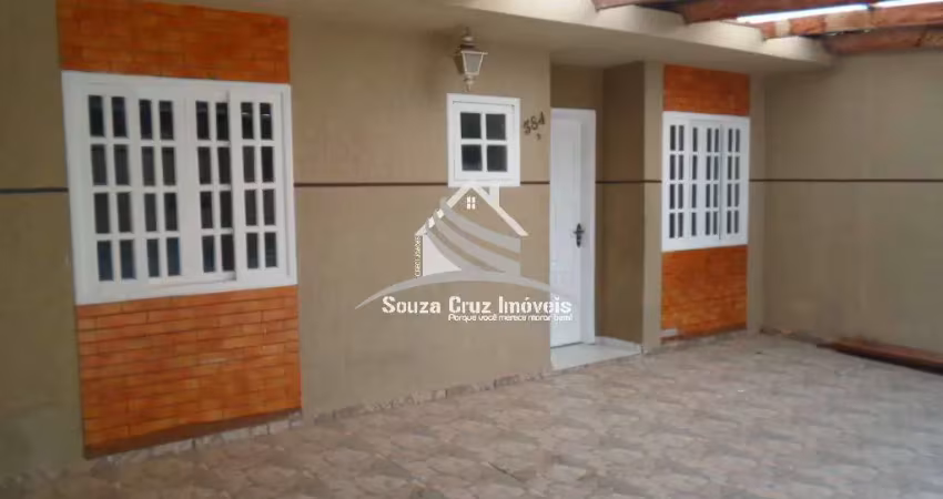 Casa em excelente localização no são gabriel em colombo.