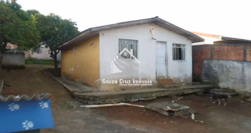 Casa em Alvenaria com Amplo Terreno de 360,00m².