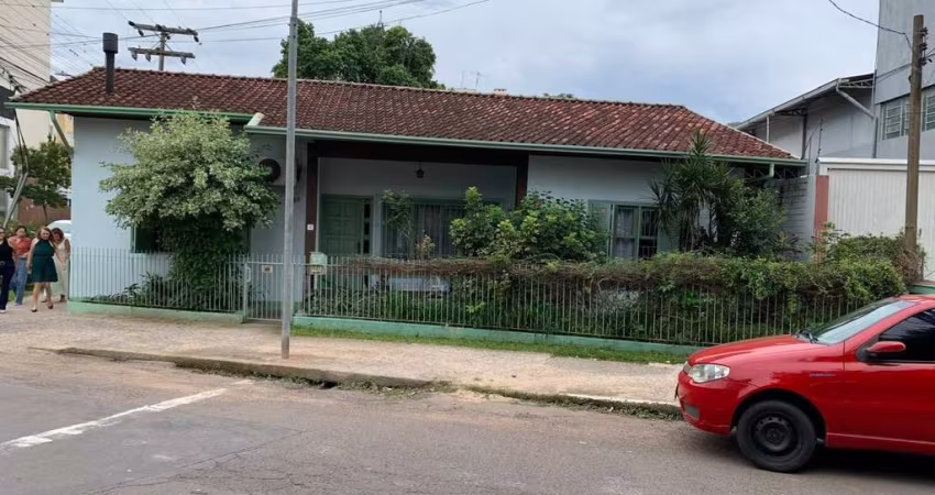 Casa com 3 quartos à venda na Rua Demétrio Ribeiro, 20, Guarani, Novo Hamburgo