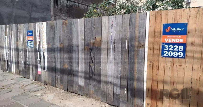 Compre terreno na Av Bento Gonçalves, 20,24 X 24M2,Bairro Partenon