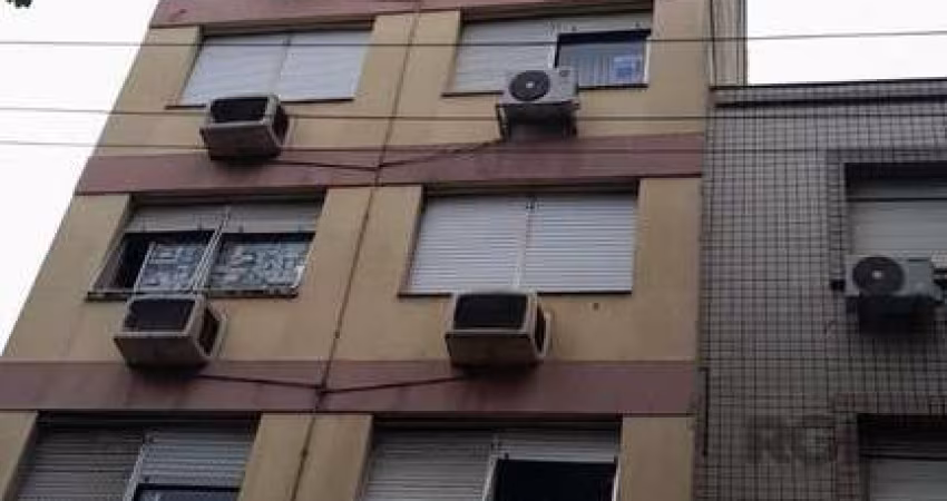 Ótimo Jk,totalmente reformado,desocupado,prédio com elevador,na Cidade Baixa