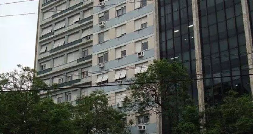 Apartamento 3 quartos, suite, dep de empregada,andar alto,Bairro Centro