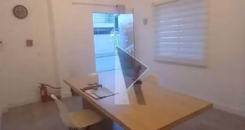 Sala comercial à venda na Rua Carmem Linhares de Souza, 316, Centro, Navegantes