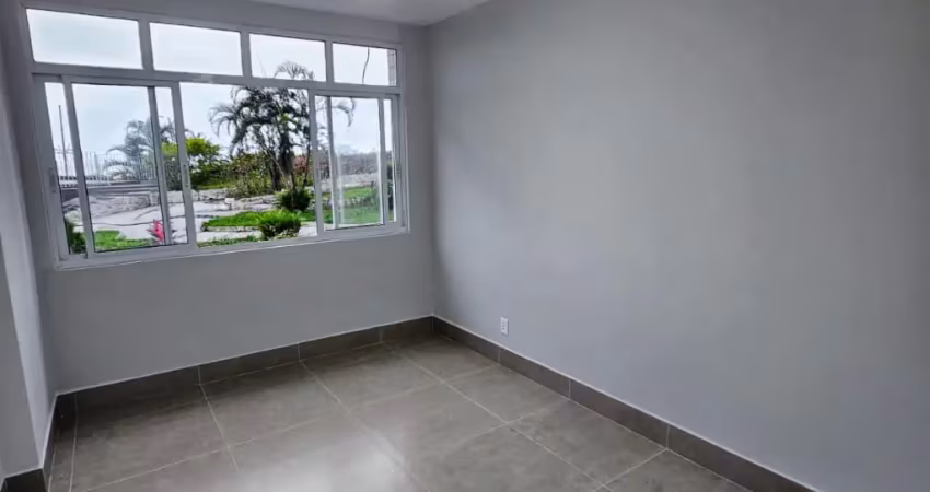 Apartamento sala living, vista mar,  vaga, elevador, reformado