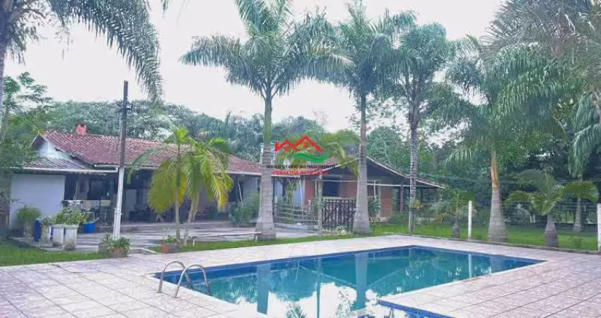 Fazenda com 5 dorms, area rural, pedro de toledo - r$ 1.55 mi, cod: 610