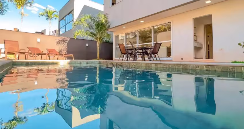 Casa em Condomínio com 4 suítes à Venda - 283m