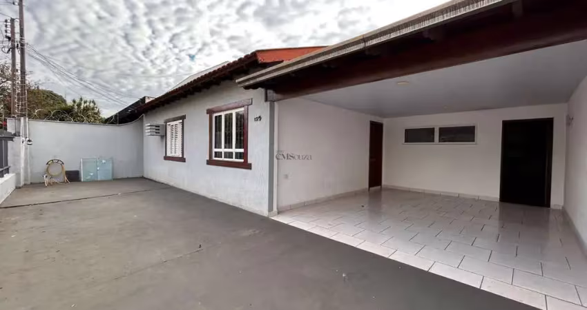 Casa | 4 Quartos | 2 Suítes | Piscina | Locação