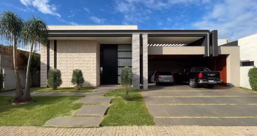 Casa em Condomínio com 3 suítes à Venda - 369m²