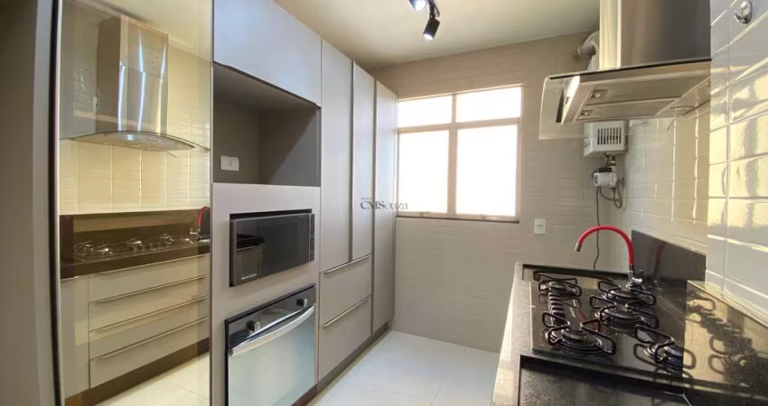 Apartamento com 2 quartos para locação - 84m²