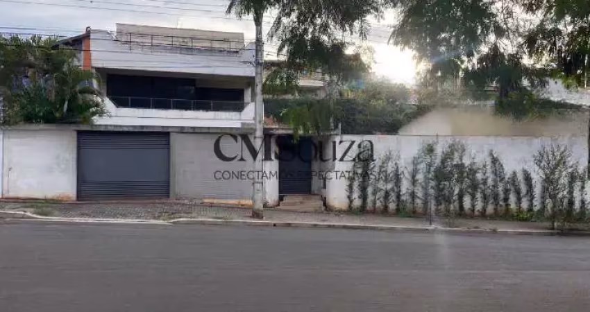 Casa à venda e para alugar em londrina, quebec, com 5 suítes, com 560 m²
