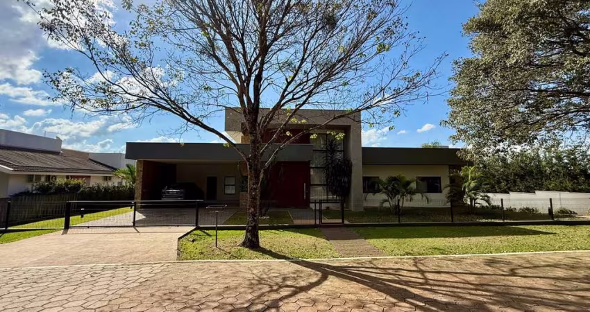 Casa em Condomínio com 4 suítes à venda -350m²