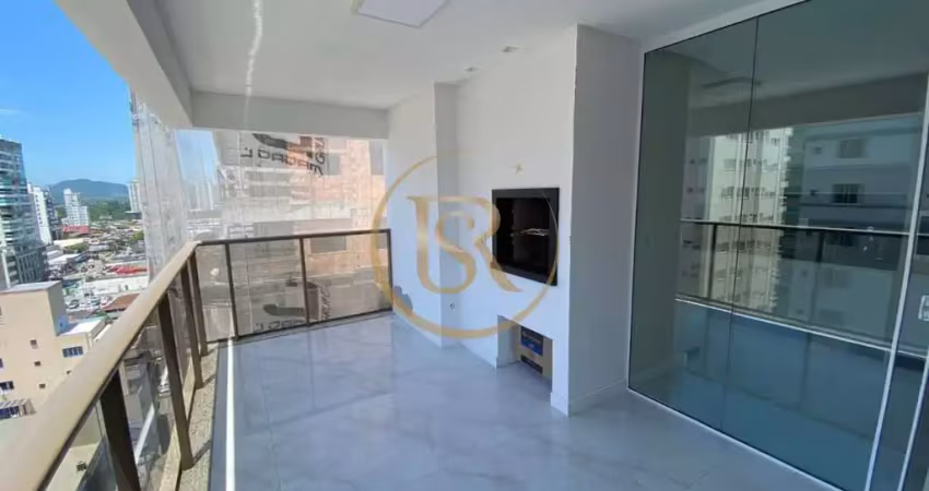 Apartamento com 3 quartos para alugar na Rua 246, 312, Meia Praia, Itapema