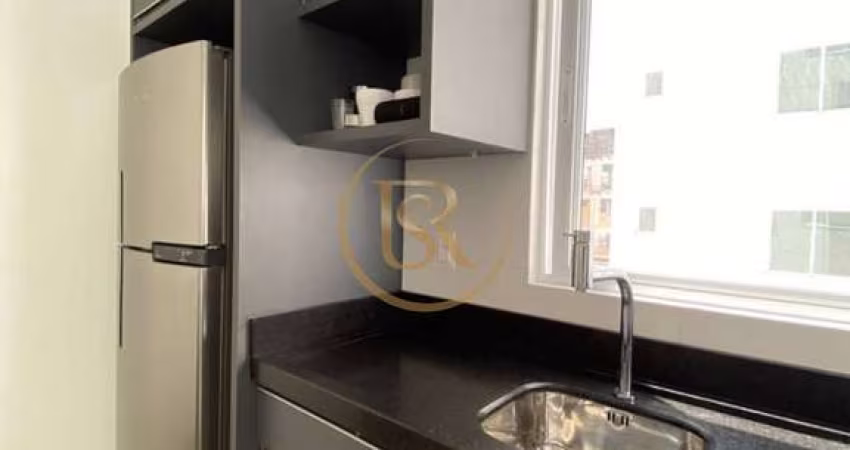 Apartamento disponível para locação anual mobiliado no bairro Morretes