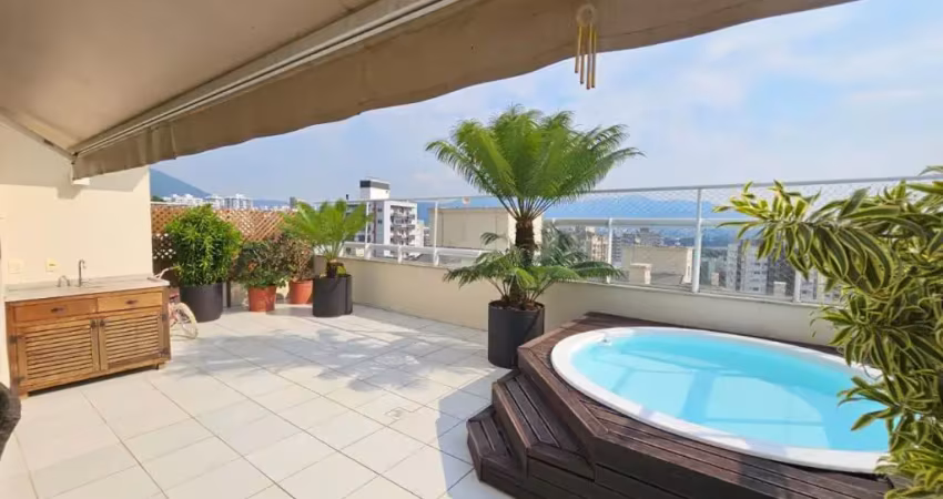 Cobertura à venda no itacorubi – 230m² | 3 suítes | alto padrão e vista deslumbrante