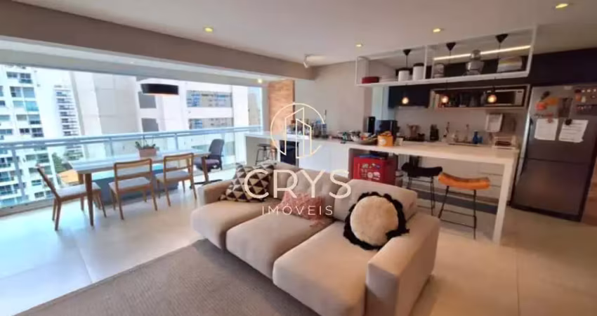Imóvel de alto padrão na aclimação: 2 quartos, 1 suíte, 1 sala, 3 banheiros, 2 vagas de garagem!