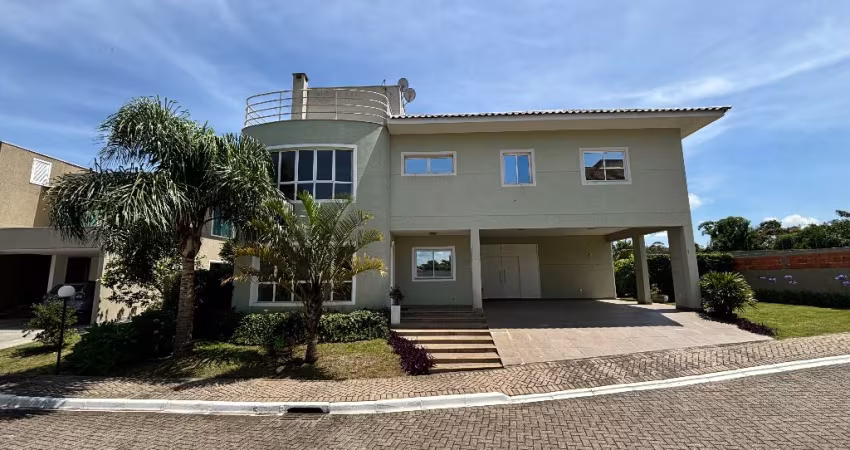 Casa em Condomínio Fechado - Santa Felicidade