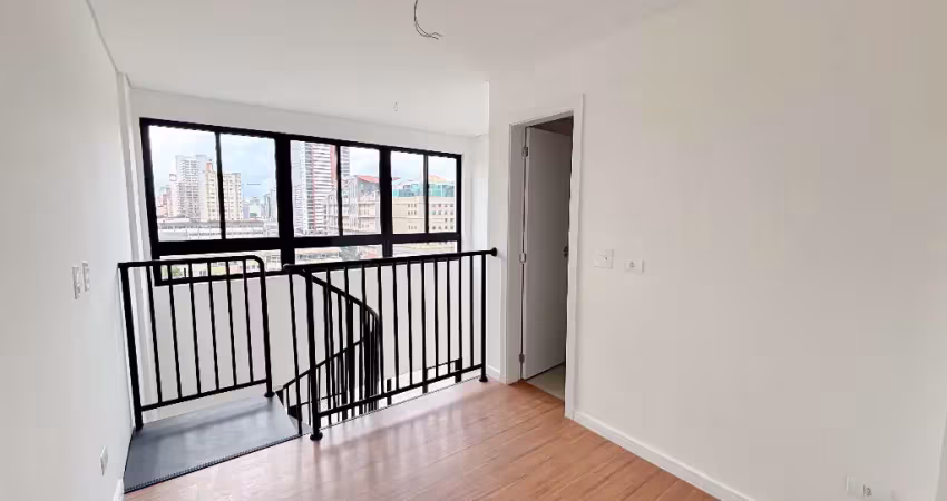 Loft moderno a 2 minutos da utfpr e shopping estação - centro