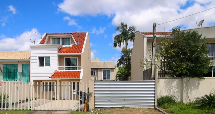 Sobrado com 240m², em condomínio, com 4 quartos no Thereza Glaser, Atuba – Curitiba/PR